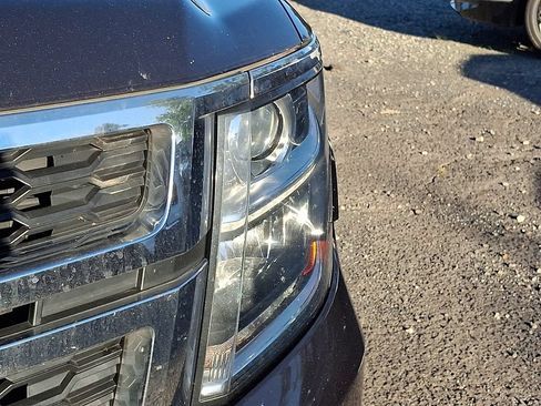Used 2018 Chevrolet Tahoe LT AWD/4WD image 36