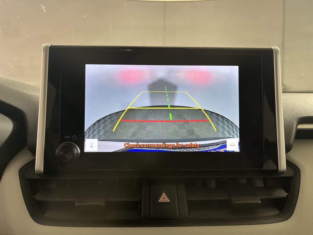 Used 2025 Toyota RAV4 XLE AWD/4WD image 19