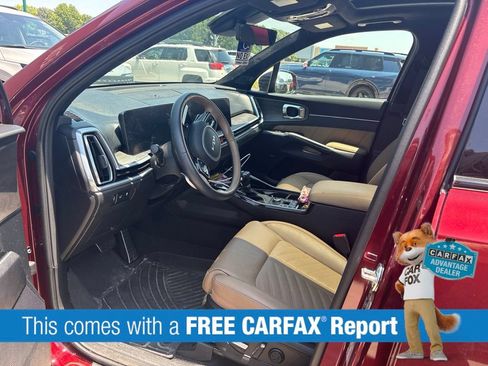 Used 2025 Kia Sorento SX Prestige w/ Olive Brown Leather Package AWD/4WD image 2