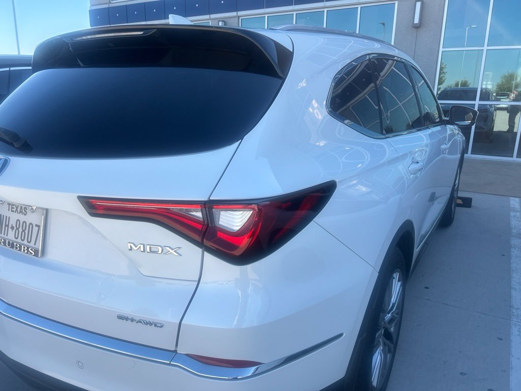 Used 2024 Acura MDX w/ Advance Package AWD/4WD image 3
