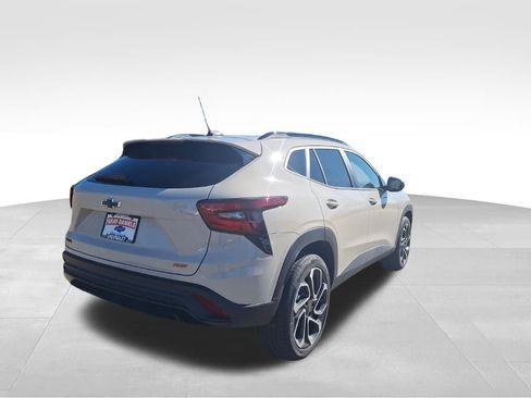 New 2026 Chevrolet Trax RS w/ Driver Confidence Package image 5