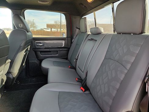 Used 2018 RAM 2500 Power Wagon w/ Luxury Group image 5