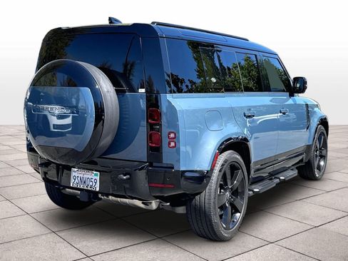 Used 2024 Land Rover Defender 110 X-Dynamic SE AWD/4WD image 13