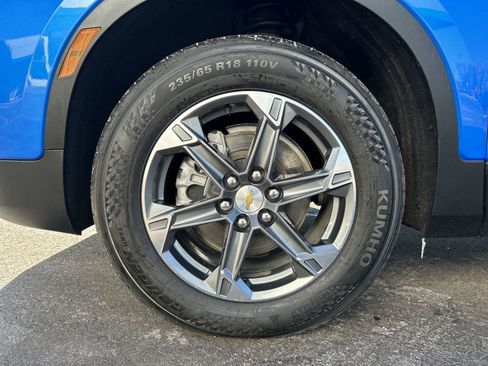 Used 2025 Chevrolet Blazer LT image 27