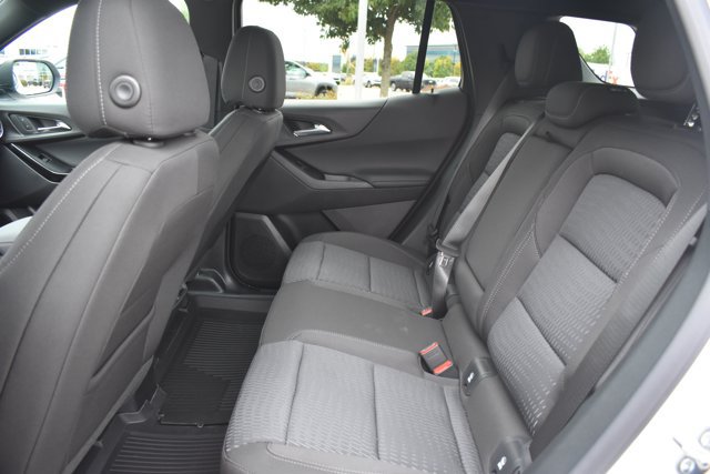 New 2027 Chevrolet Equinox LT w/ Safety and Technology Package FWD image 14