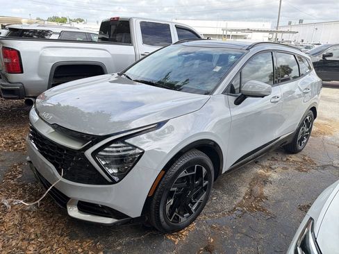 Certified 2024 Kia Sportage SX image 2