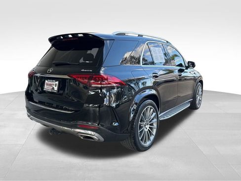 Used 2021 Mercedes-Benz GLE 450 4MATIC image 3