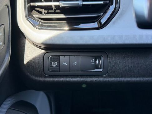 New 2027 Chevrolet Bolt LT w/ Comfort Package FWD image 15