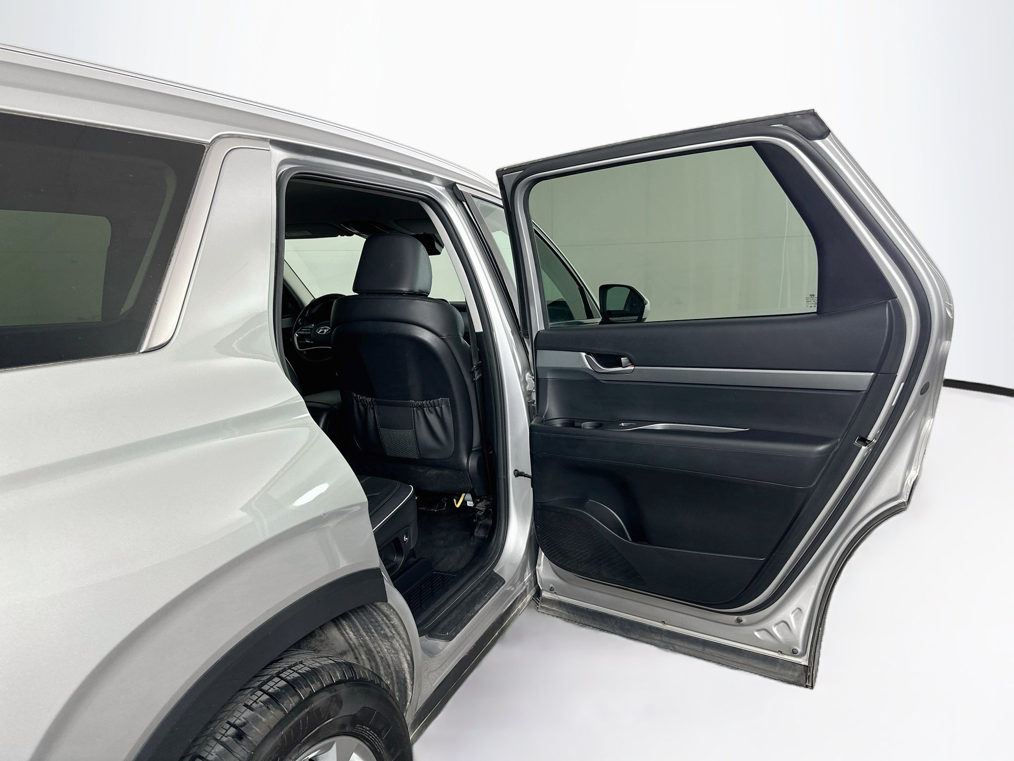 Used 2025 Hyundai Palisade SEL FWD image 32