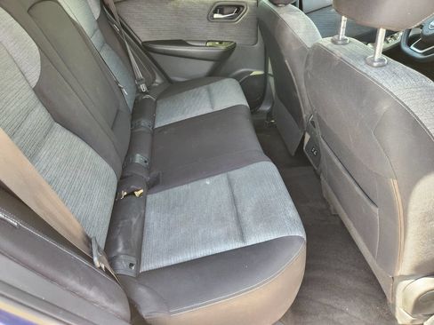 Used 2023 Nissan Rogue SV FWD image 30