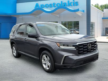 Certified 2023 Honda Pilot LX
