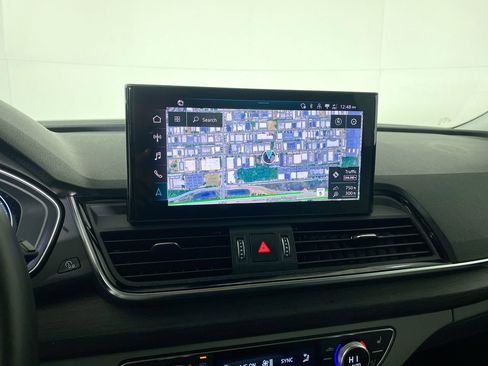 Certified 2023 Audi Q5 2.0T Premium Plus w/ Premium Plus Package image 11