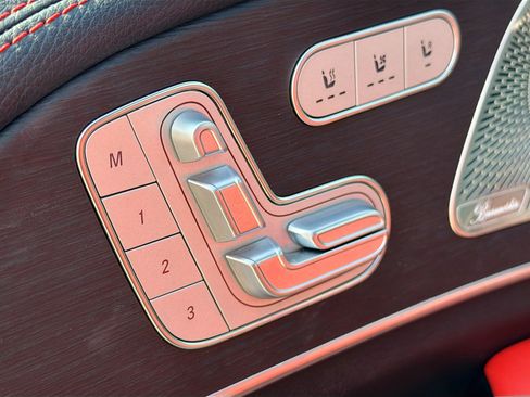 Used 2024 Mercedes-Benz GLE 53 AMG 4MATIC image 24