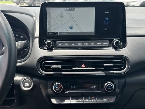 Certified 2023 Hyundai Kona SEL w/ Convenience Package FWD image 18