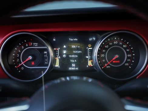 Used 2021 Jeep Wrangler Unlimited Rubicon w/ Steel Bumper Group image 26