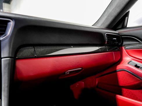 Used 2016 Porsche 911 Carrera GTS image 18