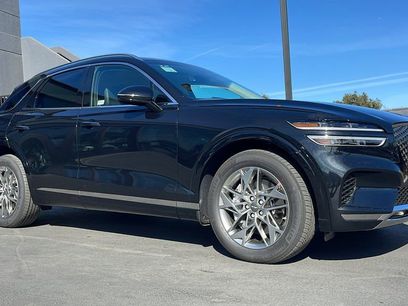 New 2025 Genesis GV70 2.5T w/ Select Package