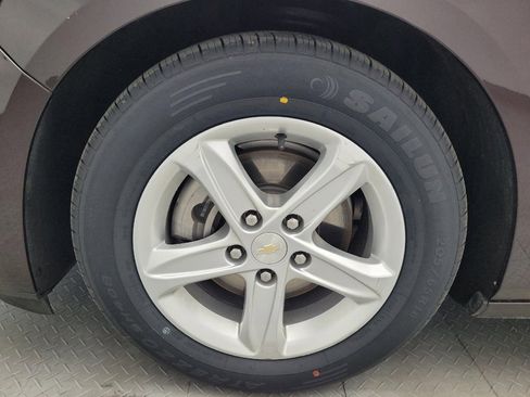 Used 2020 Chevrolet Malibu LS FWD image 31