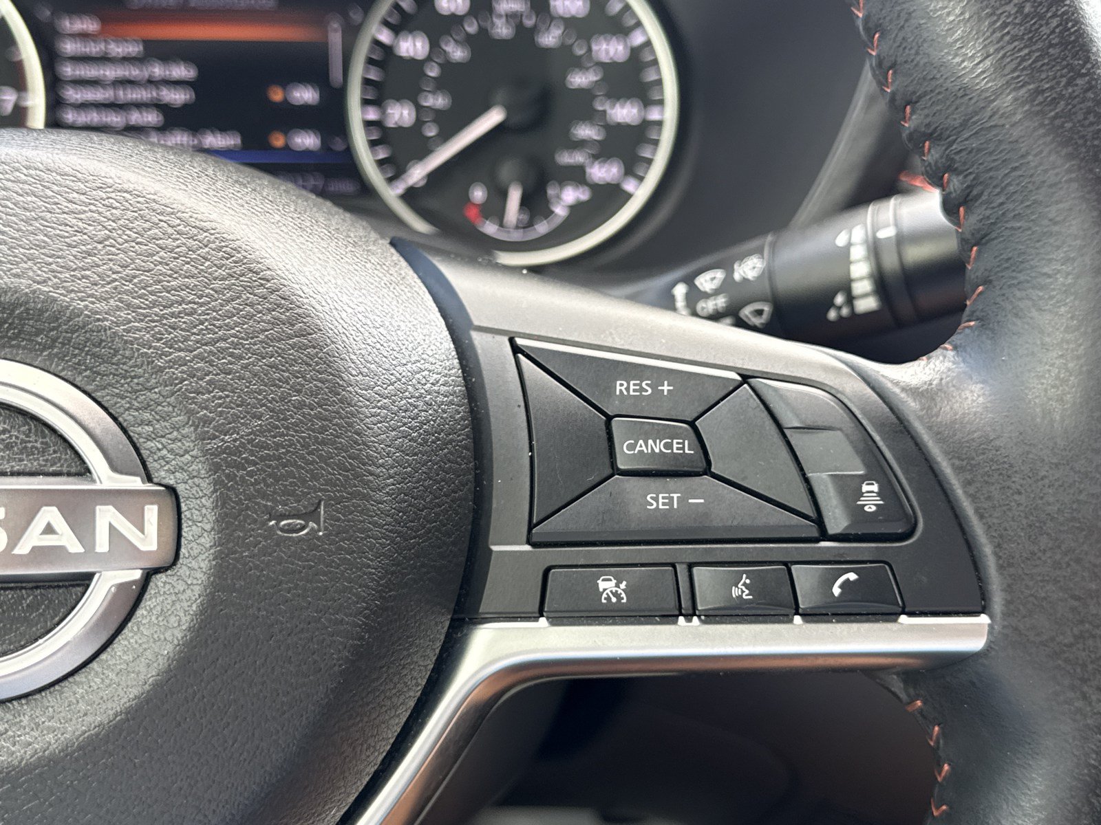 Used 2024 Nissan Sentra SR FWD image 20