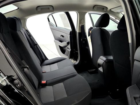 Used 2024 Nissan Sentra SV image 18