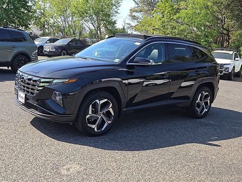 Certified 2023 Hyundai Tucson Limited AWD/4WD image 4