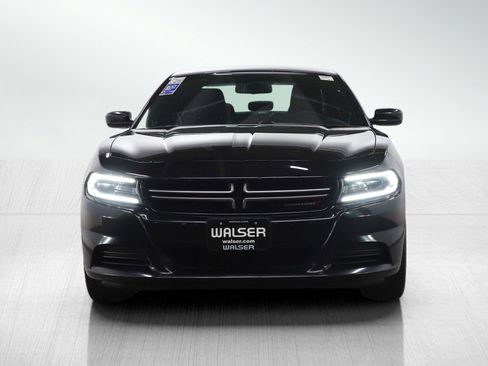 Used 2016 Dodge Charger SE w/ Popular Equipment Group image 8