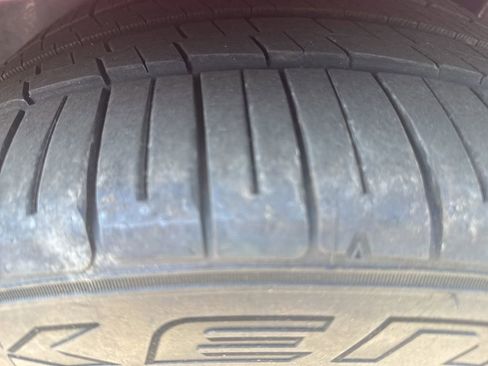 Used 2021 Dodge Challenger R/T image 9