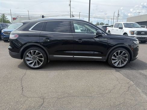 Certified 2023 Lincoln Nautilus Reserve w/ Equipment Group 201A AWD/4WD image 6