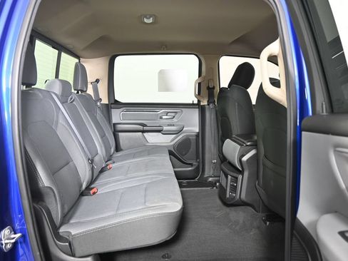 Used 2019 RAM 1500 Big Horn AWD/4WD image 16