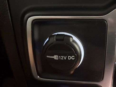 Used 2023 Jeep Wrangler Unlimited Rubicon 4xe AWD/4WD image 30