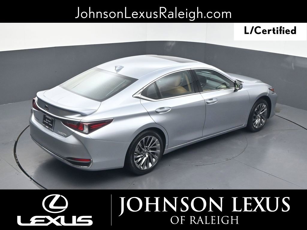Certified 2024 Lexus ES 300h Ultra Luxury w/ Accessory Package (Z2) FWD image 27