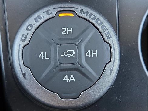 Used 2025 Ford Bronco Heritage Edition AWD/4WD image 18