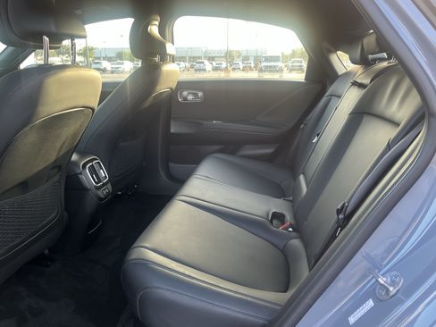 Used 2025 Hyundai Ioniq 6 SEL RWD image 31