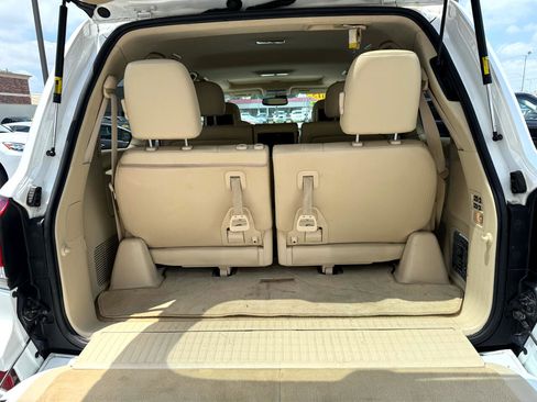 Used 2015 Lexus LX 570 4WD image 8