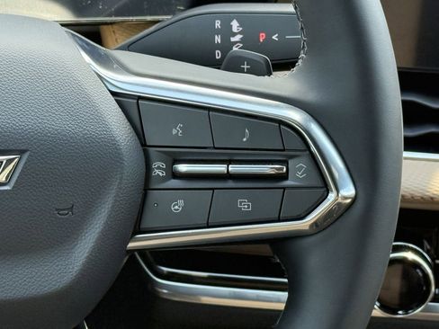 New 2026 Chevrolet Equinox ACTIV image 14