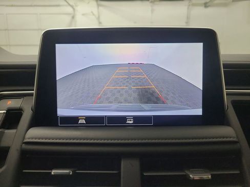 Used 2021 GMC Yukon SLE image 22