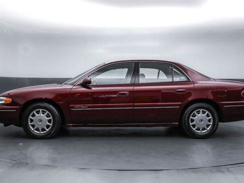 Used 2001 Buick Century Custom w/ Premium Pkg image 2