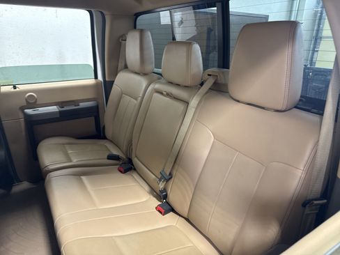 Used 2013 Ford F350 Lariat w/ Lariat Interior Pkg image 7
