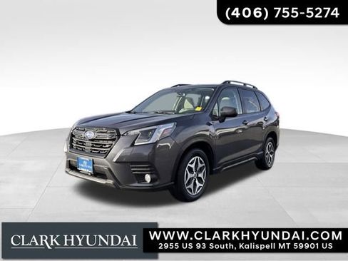 Used 2022 Subaru Forester Premium image 1