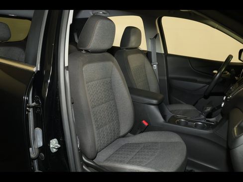 Used 2022 Chevrolet Equinox LT image 27