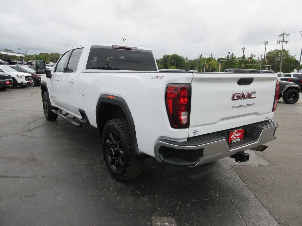 Used 2021 GMC Sierra 2500 SLE w/ X31 Off-Road Package AWD/4WD image 8