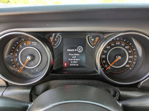 Used 2022 Jeep Gladiator Sport AWD/4WD image 18