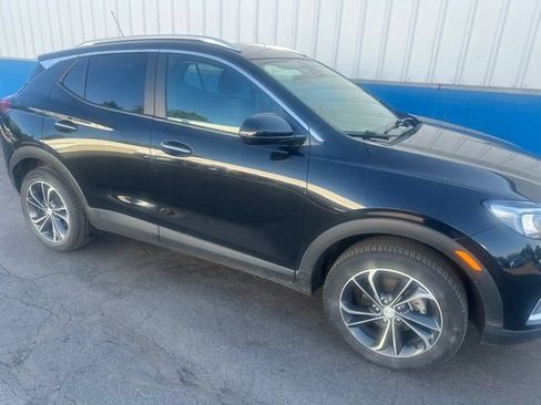 Used 2023 Buick Encore GX Select AWD/4WD image 2