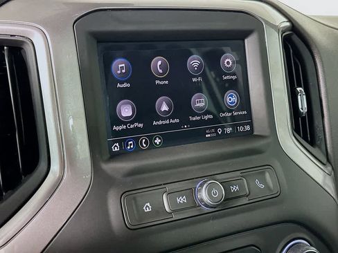 Used 2022 Chevrolet Silverado 1500 Custom image 16