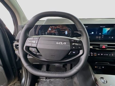 New 2026 Kia Sportage SX Prestige image 11