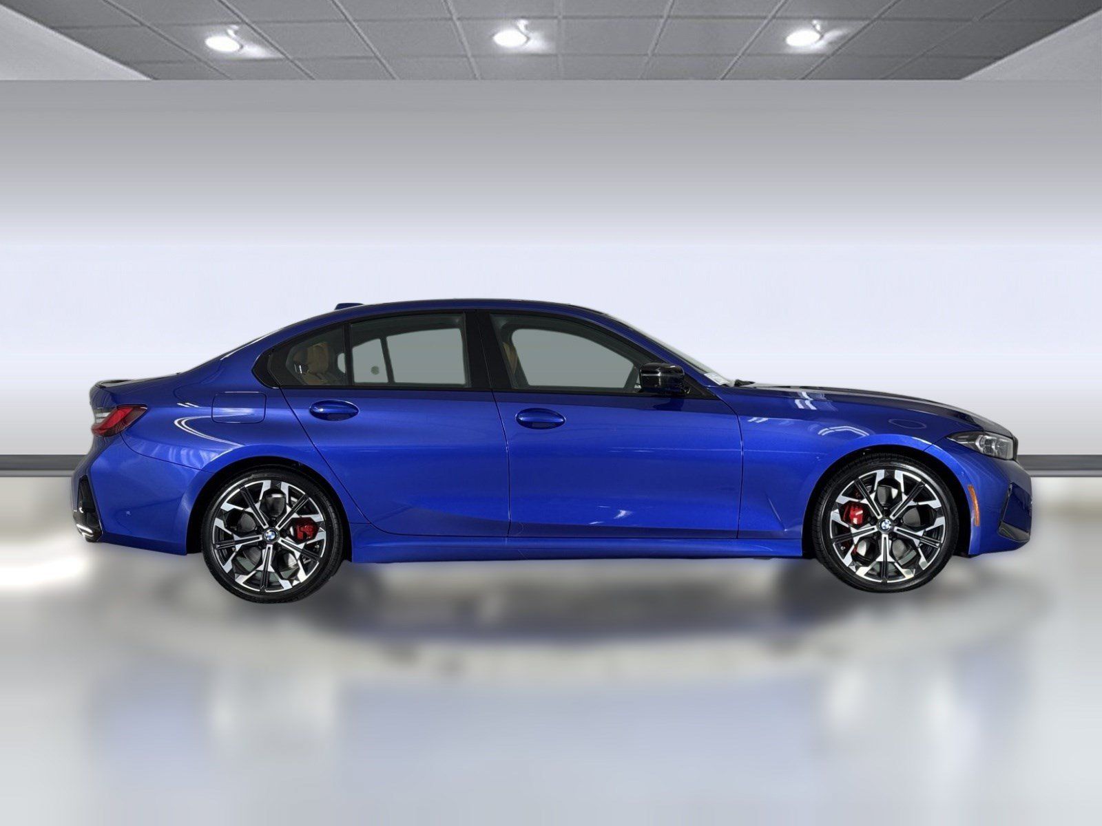 New 2026 BMW 330i Sedan w/ M Sport Package RWD image 8