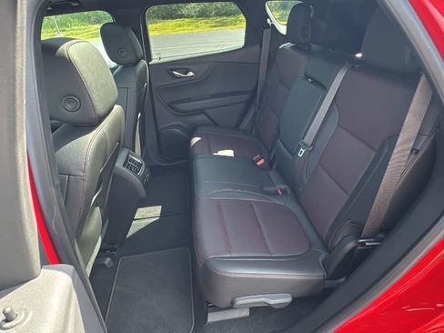Certified 2019 Chevrolet Blazer RS w/ Sun and Wheels Package FWD image 27