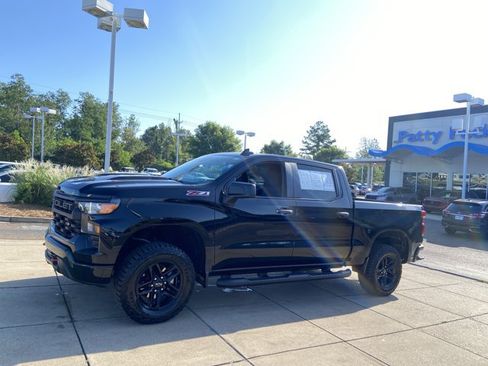 Used 2024 Chevrolet Silverado 1500 Custom Trail Boss AWD/4WD image 7