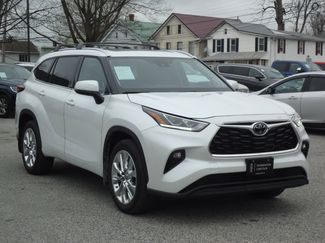 Used 2024 Toyota Highlander Limited video 1