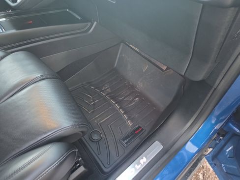 Used 2021 Lincoln Corsair Reserve w/ Equipment Group 201A image 31